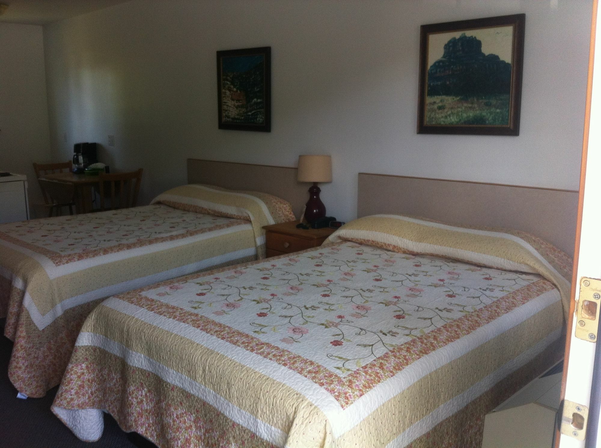 Clark Fork Lodge Ngoại thất bức ảnh