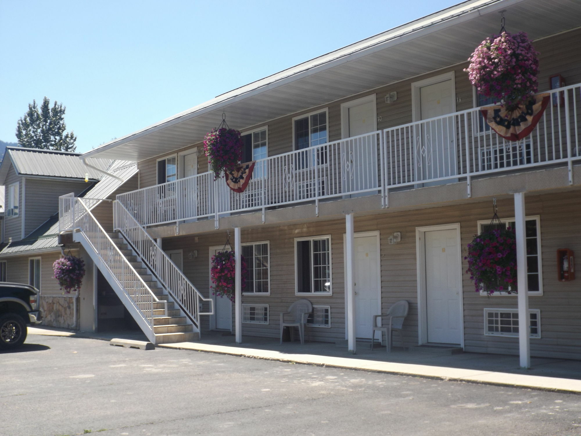 Clark Fork Lodge Ngoại thất bức ảnh