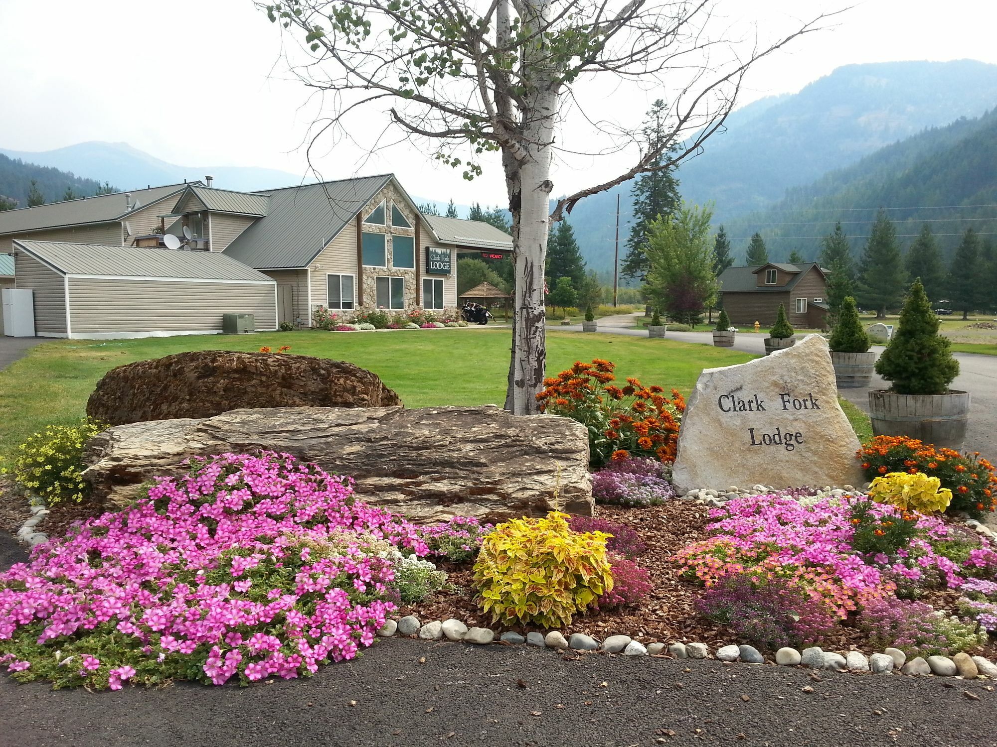 Clark Fork Lodge Ngoại thất bức ảnh
